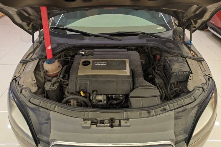 Used Audi TT 2008 TT Coupe 2.0TFSI Engine Bay