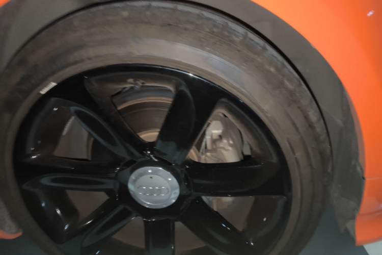 Used Audi TT 2008 TT Roadster 2.0TFSI Right Front Wheel Hub