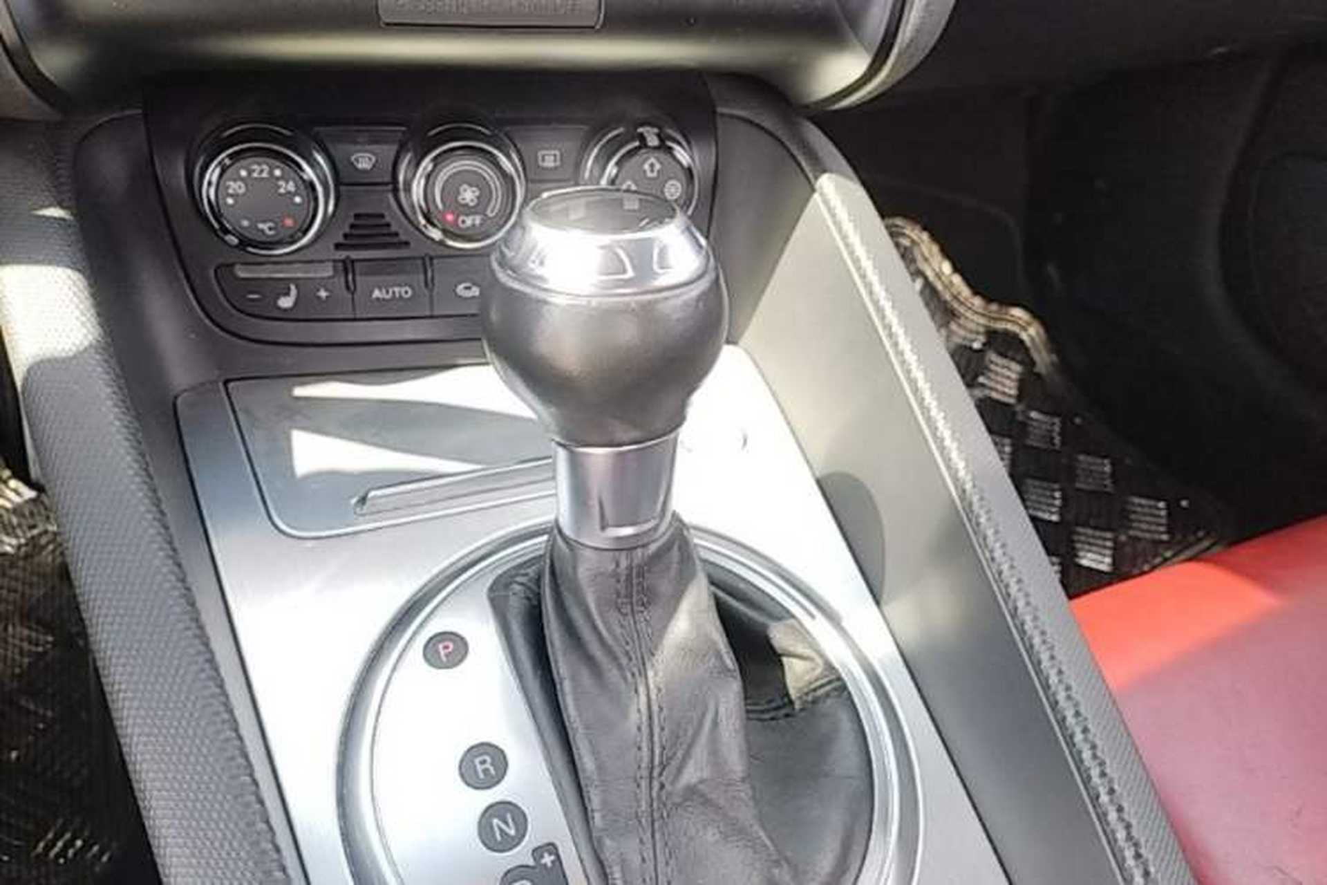 Used Audi TT 2010 TT 2.0TFSI Collector's Edition Gear Lever