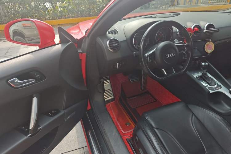 Used Audi TT 2010 TT 2.0TFSI Collector's Edition Driver Seat