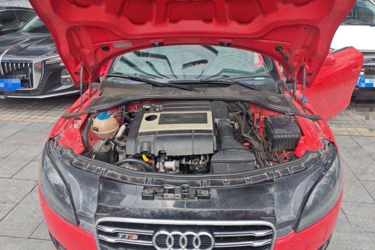 Used Audi TT 2010 TT 2.0TFSI Collector's Edition Engine Bay
