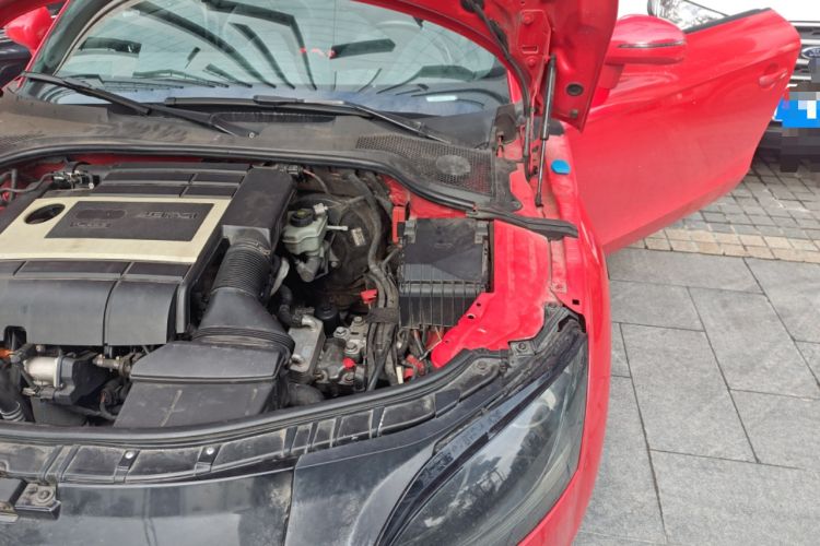 Used Audi TT 2010 TT 2.0TFSI Collector's Edition Engine Bay Left