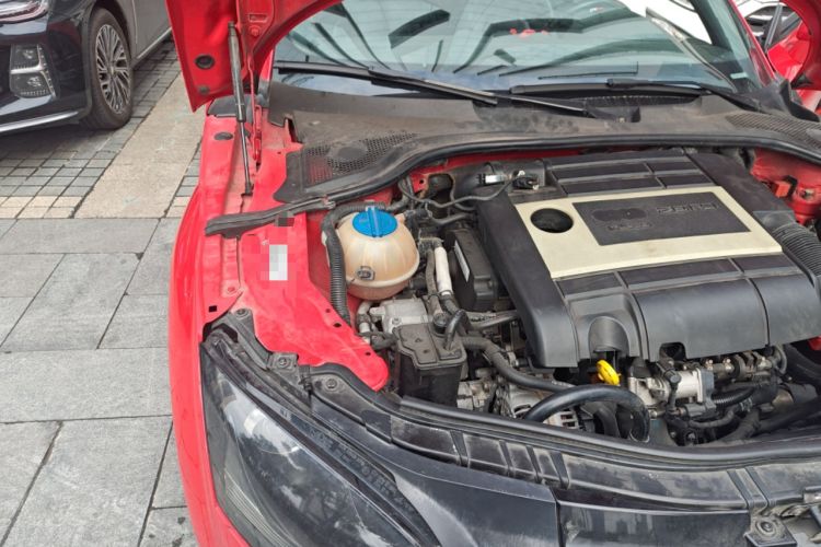Used Audi TT 2010 TT 2.0TFSI Collector's Edition Engine Bay Right