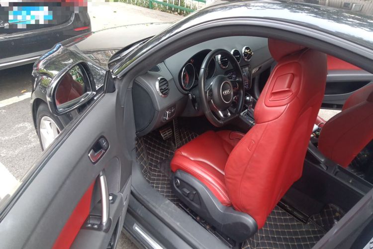 Used Audi TT 2011 TT Coupe 2.0TFSI quattro Driver Seat