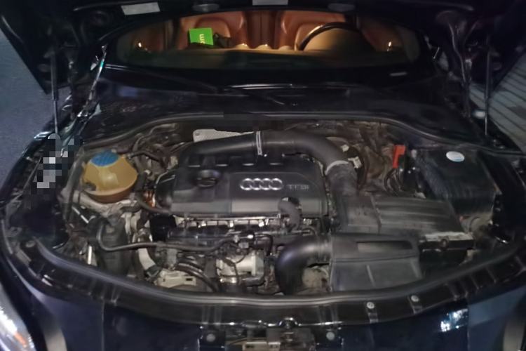 Used Audi TT 2011 TT Coupe 2.0 TFSI Engine Bay