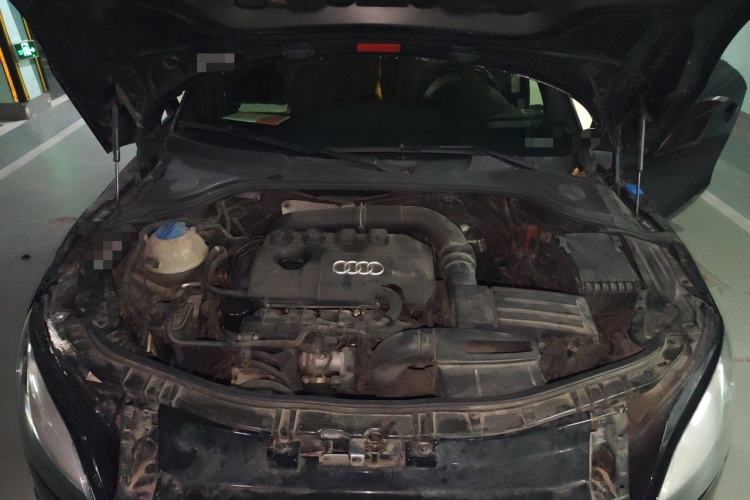 Used Audi TT 2011 TT Coupe 2.0 TFSI Engine Bay