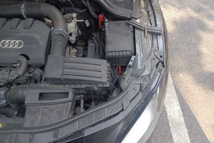 Used Audi TT 2011 TT Coupe 2.0TFSI quattro Engine Bay Left