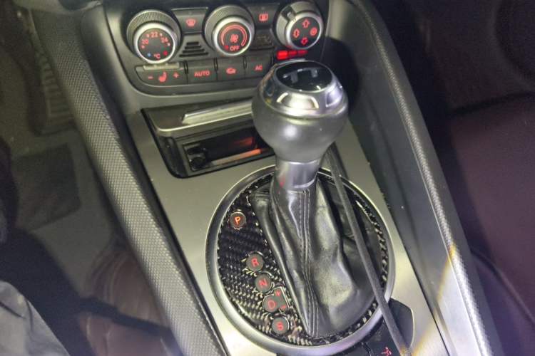 Used Audi TT 2011 TT Coupe 2.0 TFSI Gear Lever