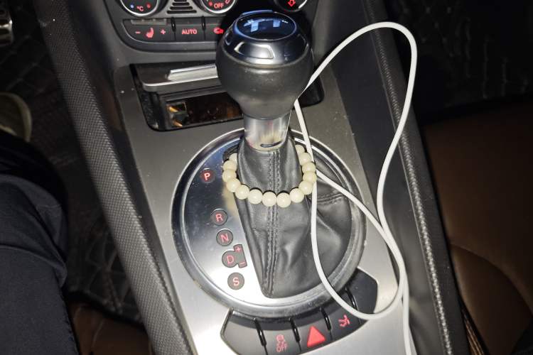 Used Audi TT 2011 TT Coupe 2.0 TFSI Gear Lever