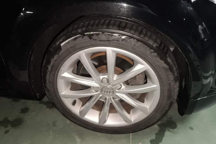 Used Audi TT 2011 TT Coupe 2.0 TFSI Right Front Wheel Hub