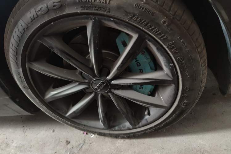 Used Audi TT 2011 TT Roadster 2.0TFSI Right Front Wheel Hub
