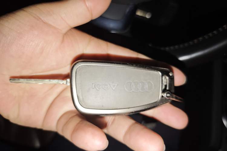 Used Audi TT 2011 TT Coupe 2.0 TFSI Vehicle Key