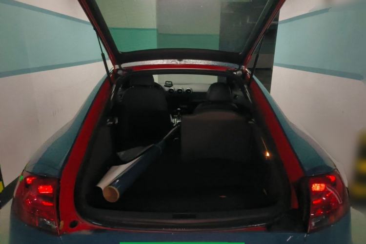 Used Audi TT 2011 TT Coupe 2.0 TFSI Trunk