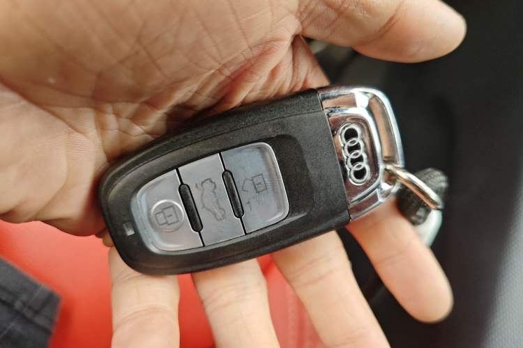 Used Audi TT 2011 TT Coupe 2.0 TFSI Vehicle Key