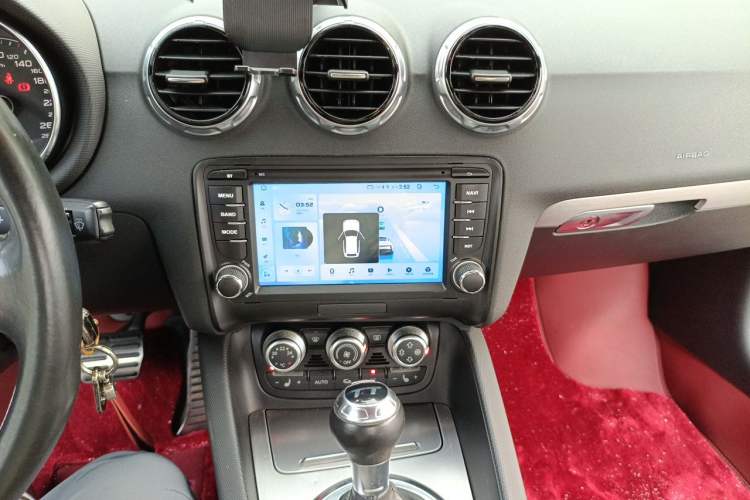 Used Audi TT 2011 TT Coupe 2.0TFSI quattro Audio And AC Panel