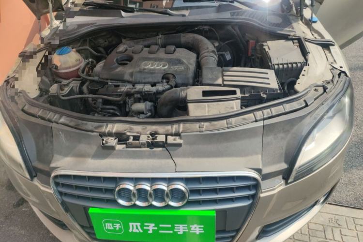 Used Audi TT 2011 TT Roadster 2.0TFSI Engine Bay