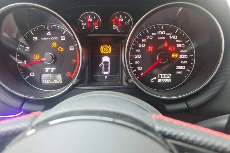 Used Audi TT 2011 TT Coupe 2.0 TFSI Odometer Close Up