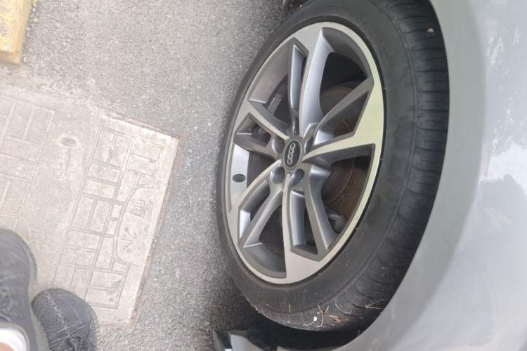 Used Audi TT 2011 TT Coupe 2.0 TFSI Right Front Wheel Hub