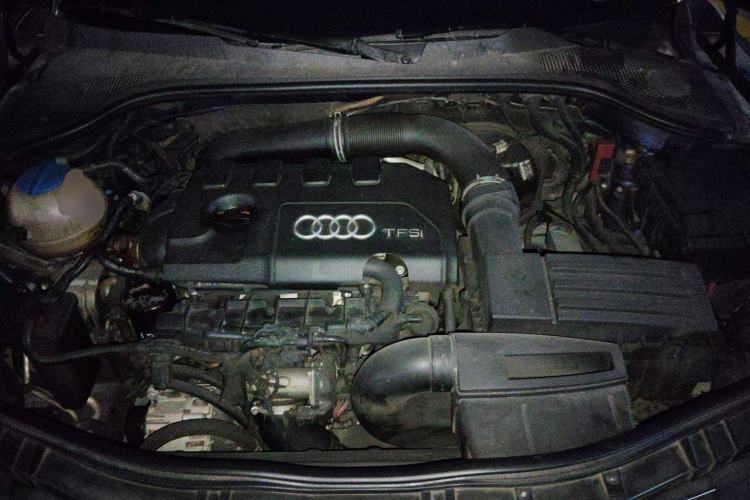 Used Audi TT 2011 TT Coupe 2.0 TFSI Engine Bay