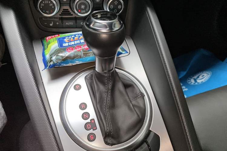 Used Audi TT 2011 TT Coupe 2.0 TFSI Gear Lever
