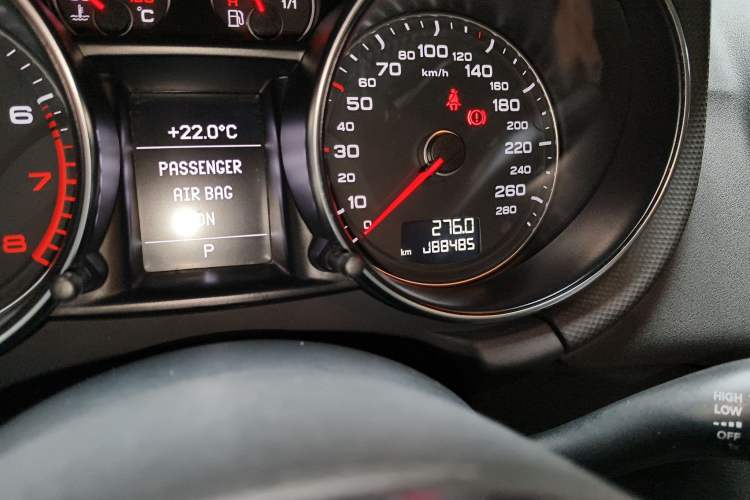 Used Audi TT 2011 TT Coupe 2.0 TFSI Odometer Close Up