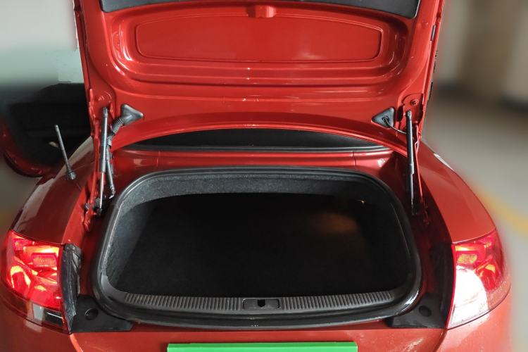 Used Audi TT 2011 TT Roadster 2.0TFSI Trunk