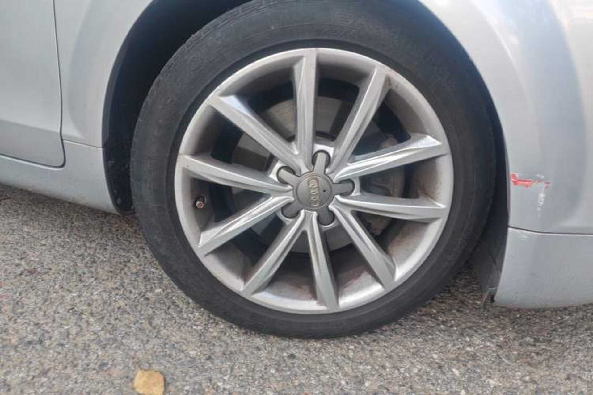 Used Audi TT 2011 TT Coupe 2.0 TFSI Right Front Wheel Hub