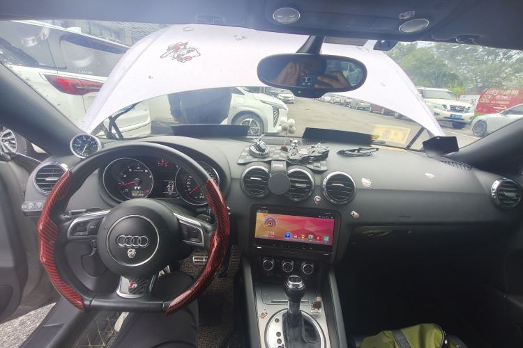 Used Audi TT 2011 TT Coupe 2.0 TFSI Center Console