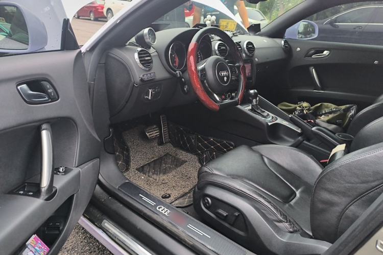 Used Audi TT 2011 TT Coupe 2.0 TFSI Driver Seat