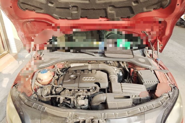 Used Audi TT 2011 TT Coupe 2.0 TFSI Engine Bay