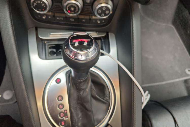 Used Audi TT 2011 TT Coupe 2.0 TFSI Gear Lever