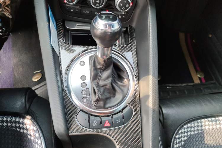 Used Audi TT 2011 TT Coupe 2.0 TFSI Gear Lever