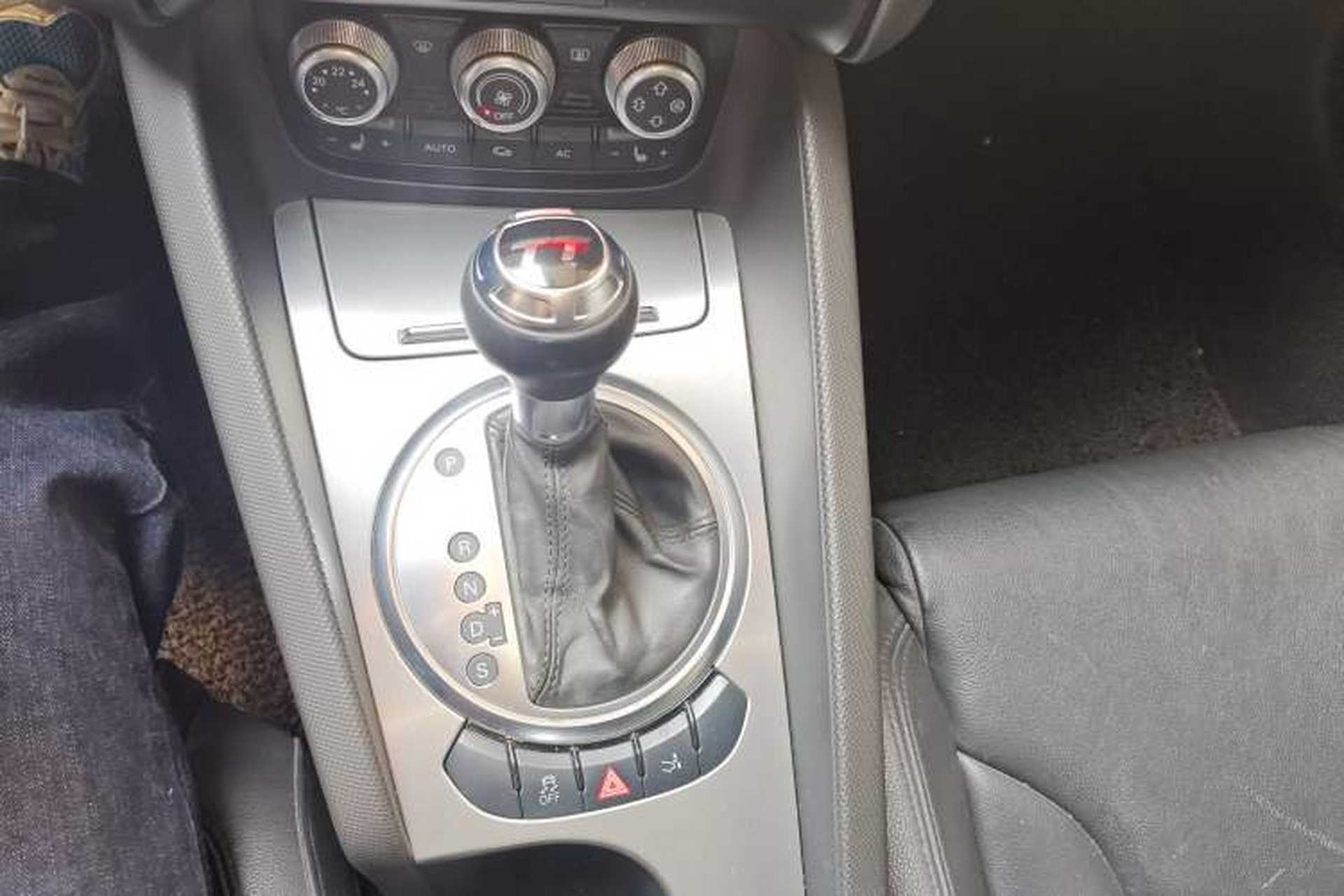 Used Audi TT 2011 TT Coupe 2.0 TFSI Gear Lever