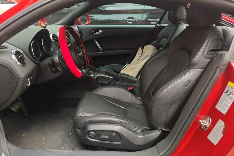 Used Audi TT 2011 TT Coupe 2.0 TFSI Left Rear Seat