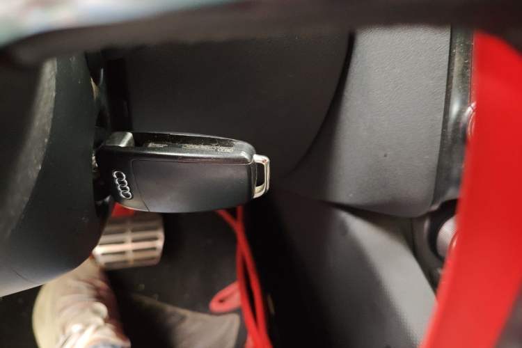 Used Audi TT 2011 TT Coupe 2.0 TFSI Vehicle Key