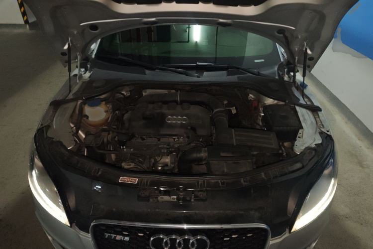 Used Audi TT 2011 TT Coupe 2.0 TFSI Engine Bay