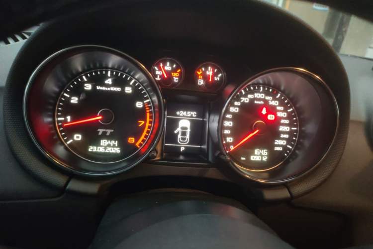 Used Audi TT 2011 TT Coupe 2.0 TFSI Instrument Cluster