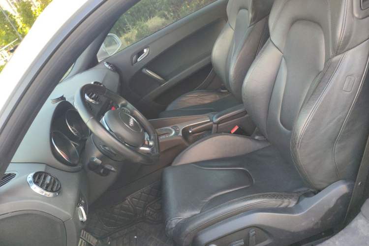 Used Audi TT 2011 TT Coupe 2.0TFSI quattro Left Front Seat