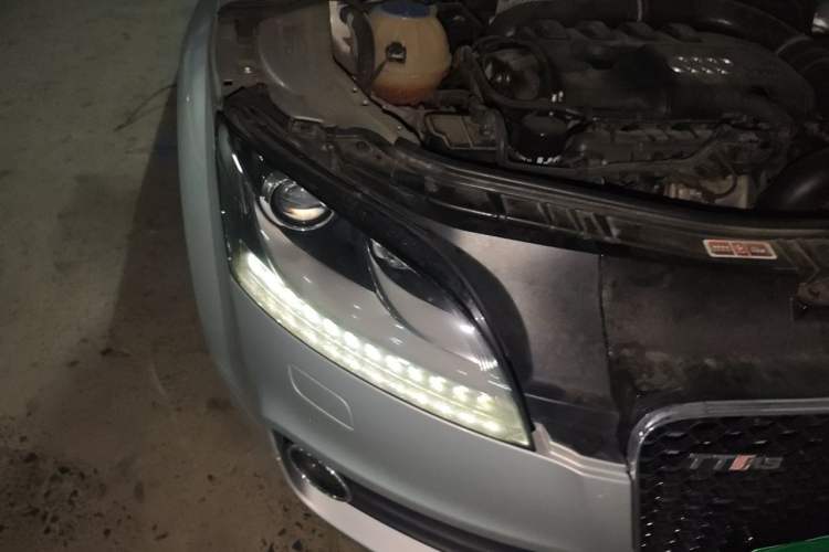 Used Audi TT 2011 TT Coupe 2.0 TFSI Right Front Headlight