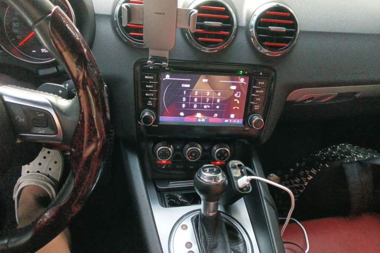Used Audi TT 2011 TT Coupe 2.0 TFSI Audio And AC Panel