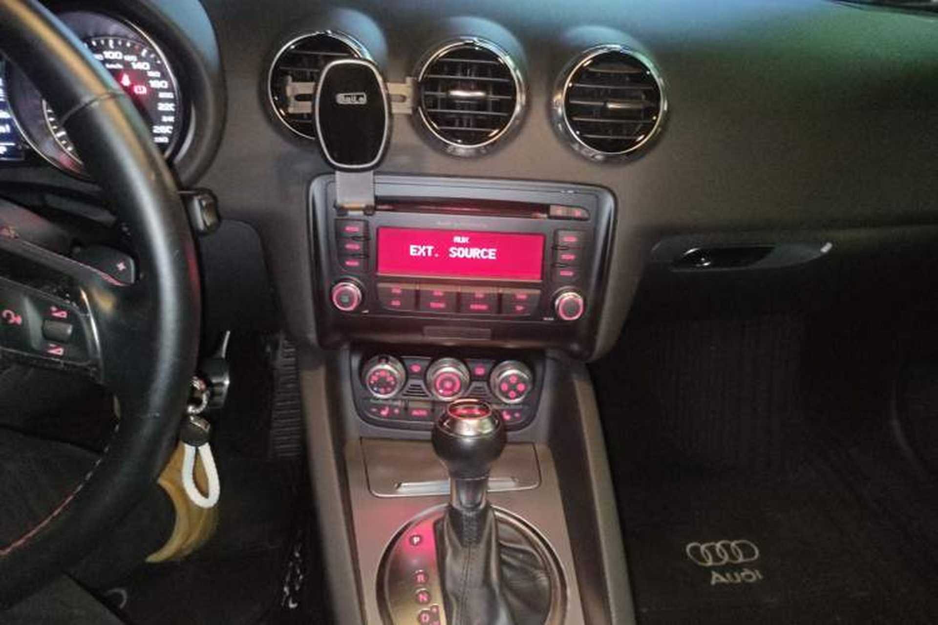 Used Audi TT 2011 TT Coupe 2.0 TFSI Audio And AC Panel
