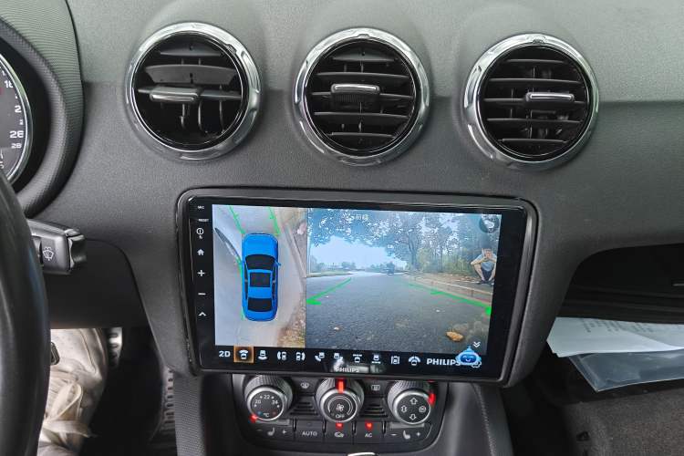 Used Audi TT 2011 TT Coupe 2.0TFSI quattro Audio And AC Panel