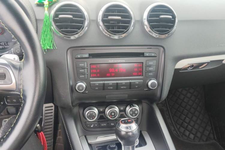 Used Audi TT 2011 TT Coupe 2.0 TFSI Audio And AC Panel