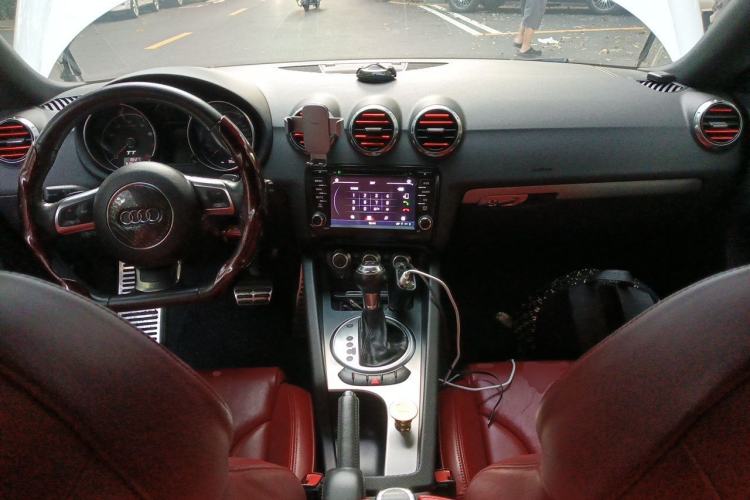 Used Audi TT 2011 TT Coupe 2.0 TFSI Center Console