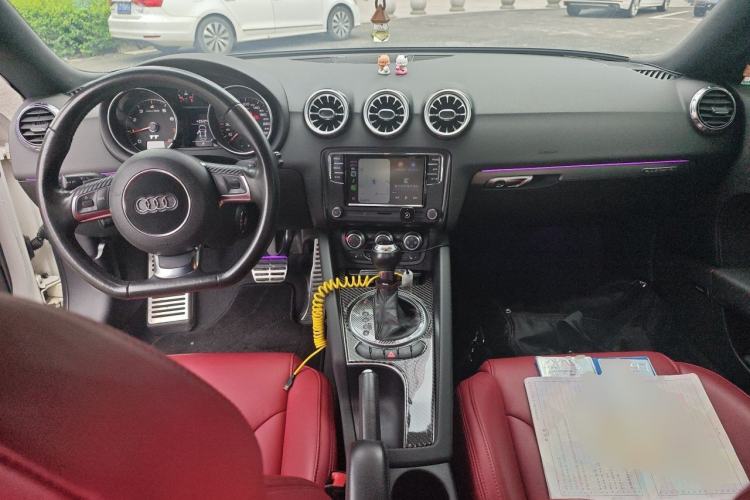 Used Audi TT 2011 TT Coupe 2.0TFSI quattro Center Console