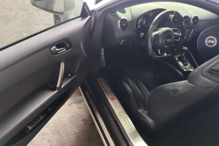Used Audi TT 2011 TT Coupe 2.0 TFSI Driver Seat