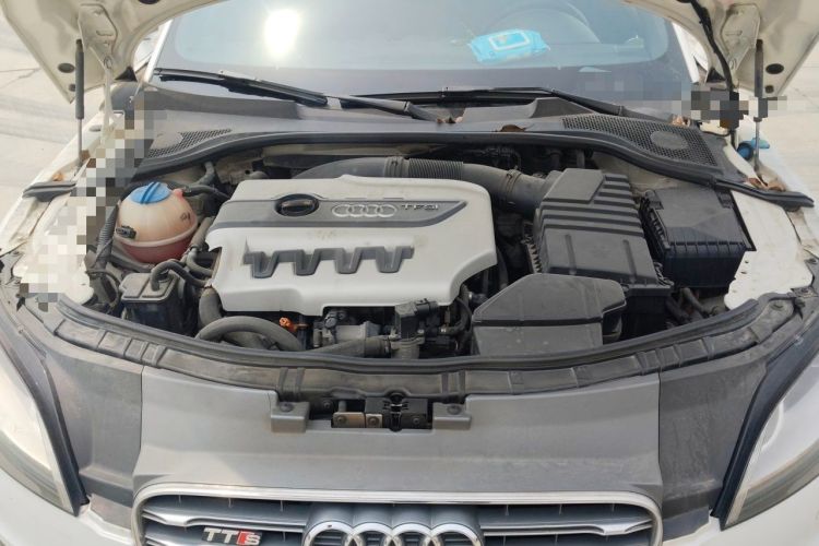Used Audi TT 2011 TT Coupe 2.0 TFSI Engine Bay