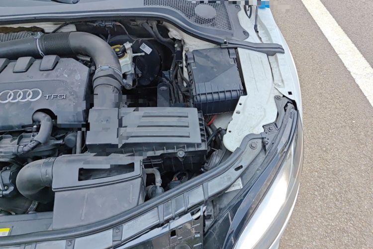 Used Audi TT 2011 TT Coupe 2.0TFSI quattro Engine Bay Left