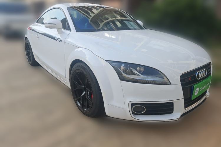 Used Audi TT 2011 TT Coupe 2.0 TFSI Front Right 45 Deg