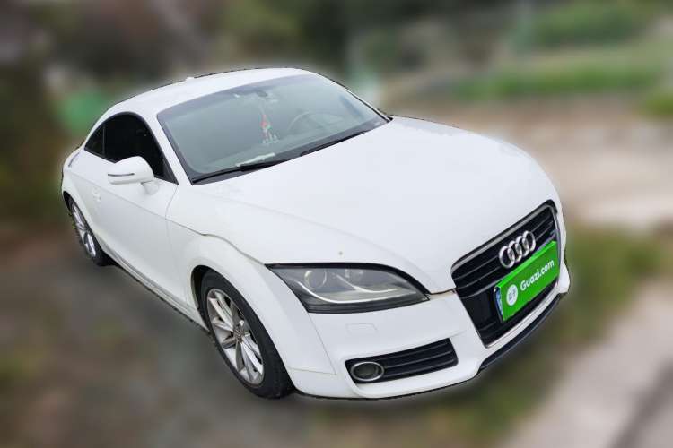 Used Audi TT 2011 TT Coupe 2.0 TFSI Front Right 45 Deg